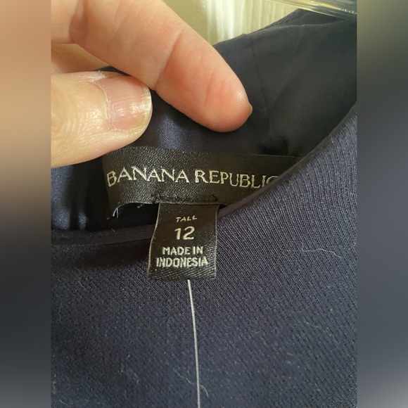 NWT Banana Republic Active Navy with Red Side Stripes -Mini Shift Dress 12 Tall - Picture 4 of 4